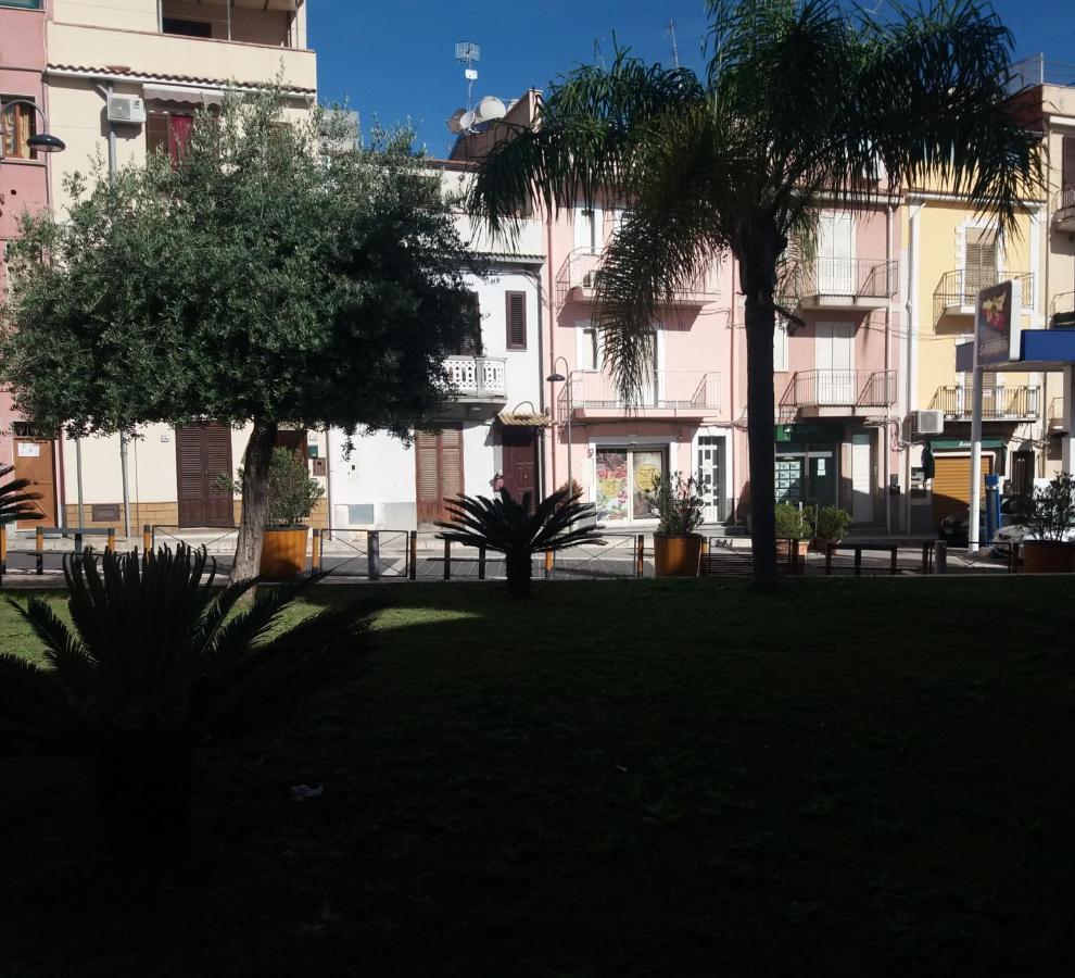 Parsifal Family Room Campofelice Di Roccella Εξωτερικό φωτογραφία