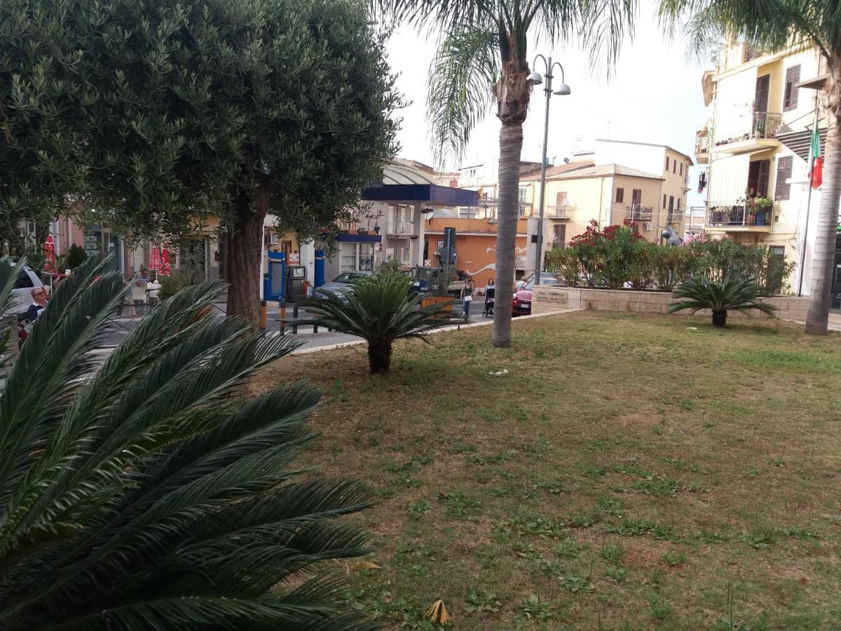 Parsifal Family Room Campofelice Di Roccella Εξωτερικό φωτογραφία